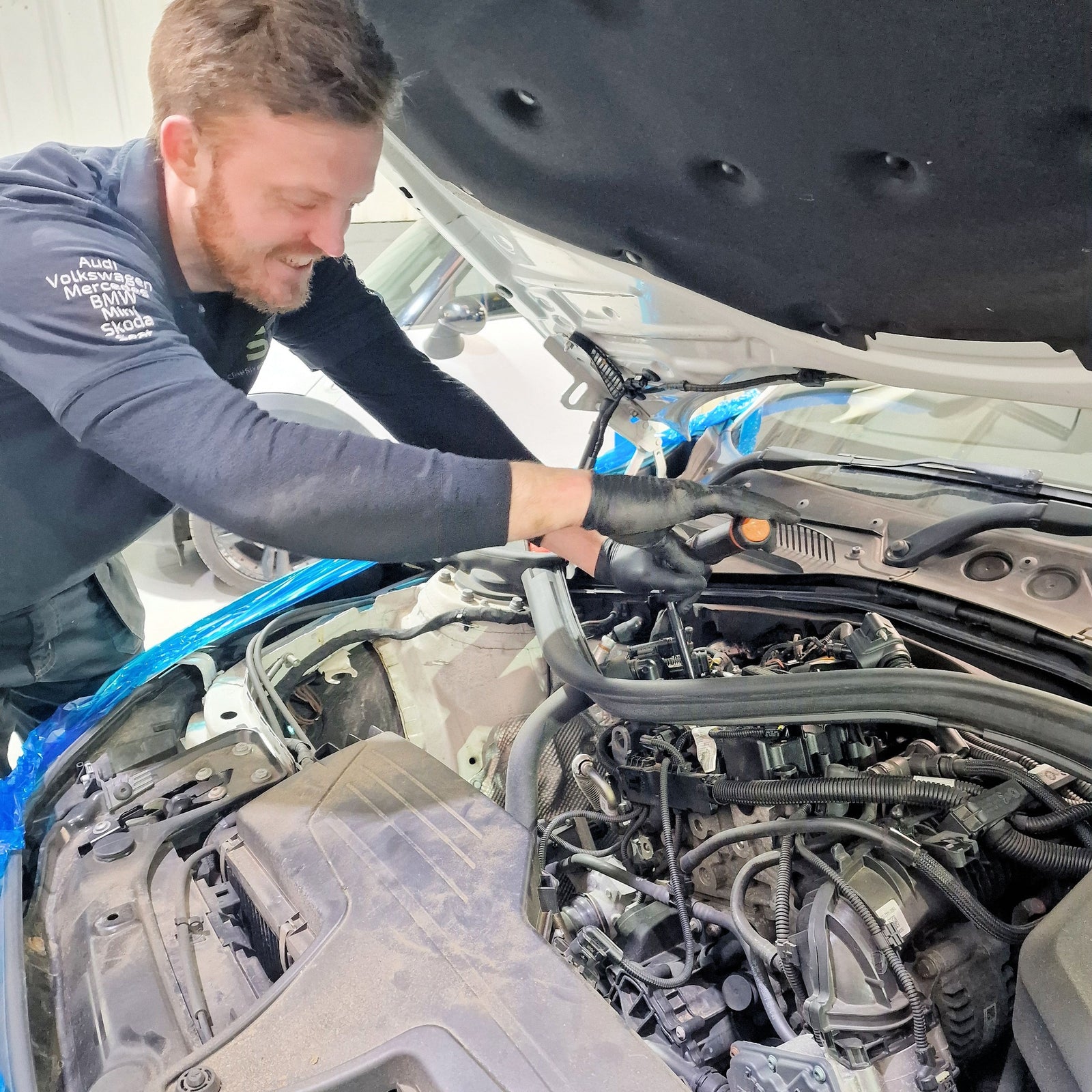 BMW 3 SERIES - F30, F31, F34, F35 [2011-2017] - Oil & Filter Service with Microfilter, Air Filter and either Spark Plugs (Petrol) or Fuel Filter (Diesel)